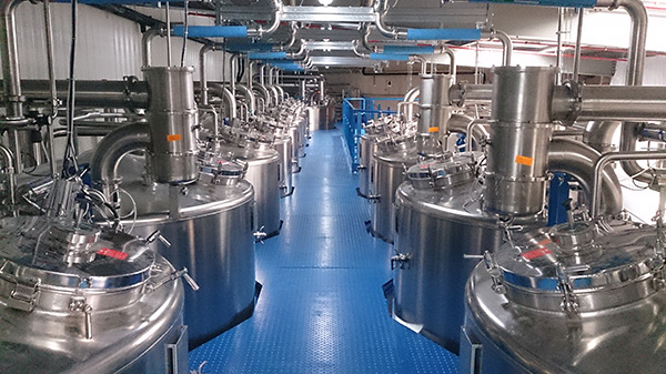 Intallation de stockage de profuits finis cosmétiques