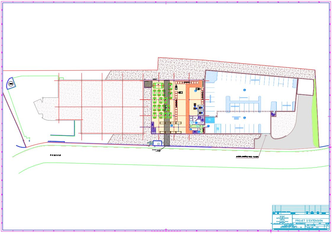 Sous-sol- stockage des MP en gros volume - nouveau parking pour le personnel.